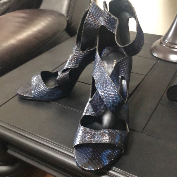 Shoes - Picture 3 of 5